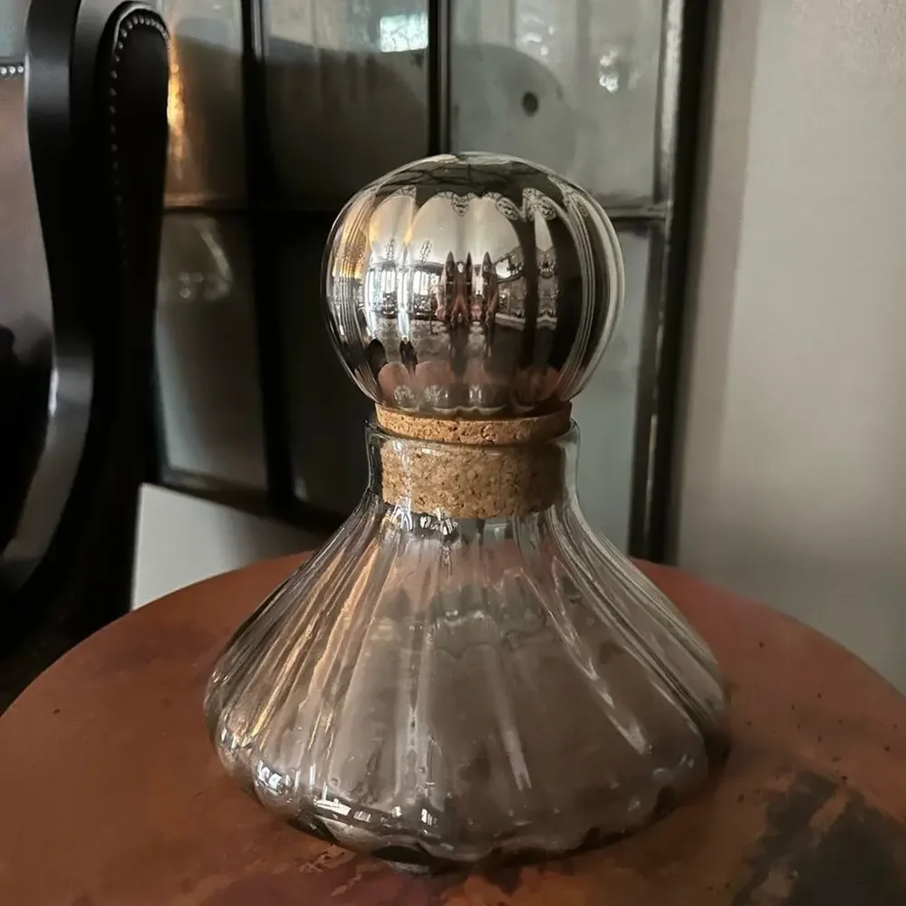 Gorgeous mercury Top Vessel 8” wide 8 inches tall